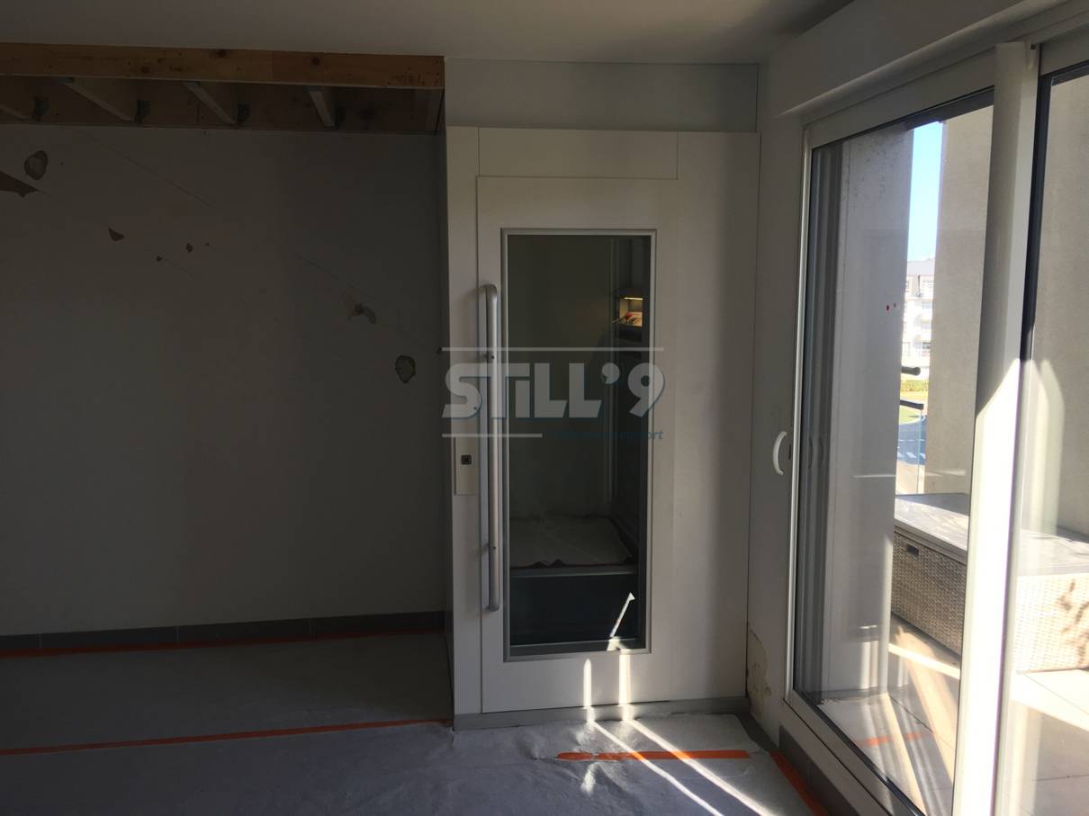 Installer une plateforme verticale intérieure en Loire-Atlantique 44