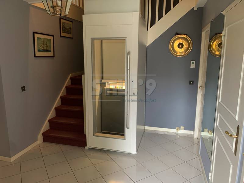 Adapter son logement pour une personne âgée grâce à l'installation d'une plateforme intérieure près de Gif Sur Yvette 91