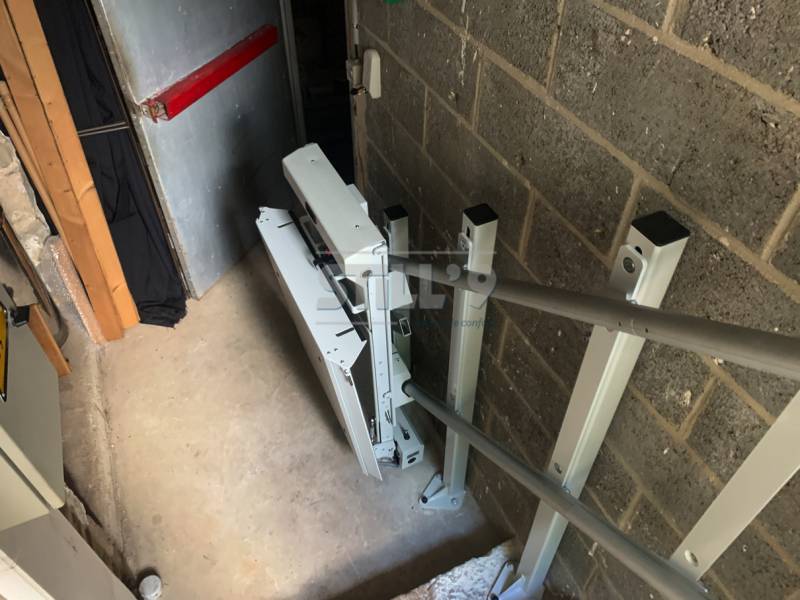 Aménagement d'une plate-forme élévatrice intérieure PMR en sous sol dans les environs de Bois Le Roi 77