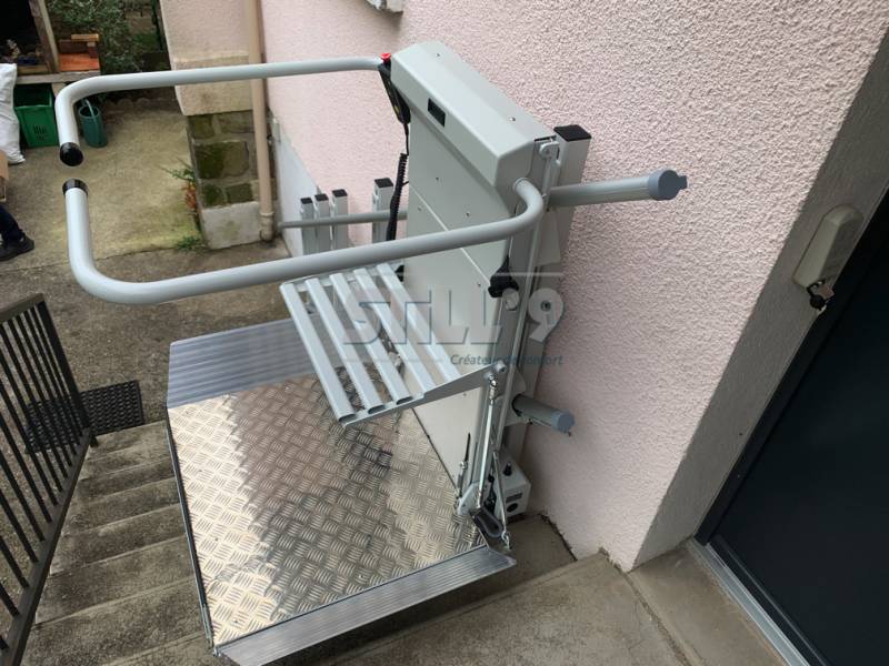 Mettre en place une plate-forme à domicile extérieure près de Brétigny sur Orge en Essonne 91