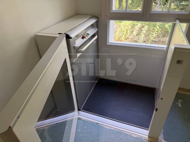 Ajuster son logement grâce à une plateforme élévatrice intérieure autour de Dammarie Les Lys