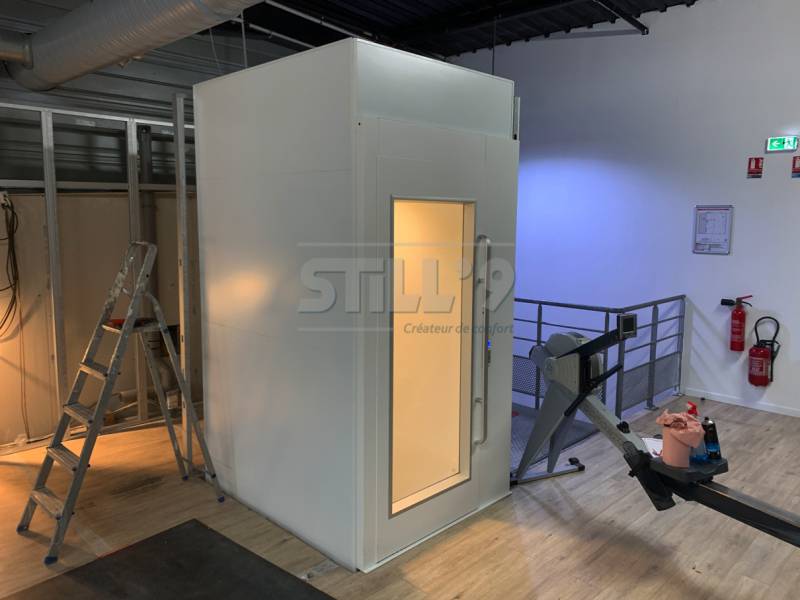 Mettre une plate-forme PMR intérieure dans une salle de sport à Orléans 45